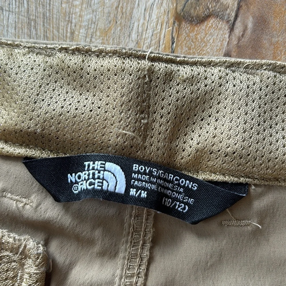 The North Face Boys Shorts size M(10/12) - Picture 2 of 8
